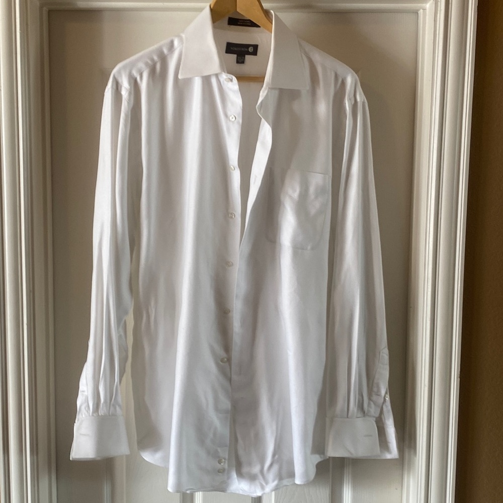 White Nordstrom button up shirt, 16 1/2, 35. Tailored fit. cuffs for cufflinks